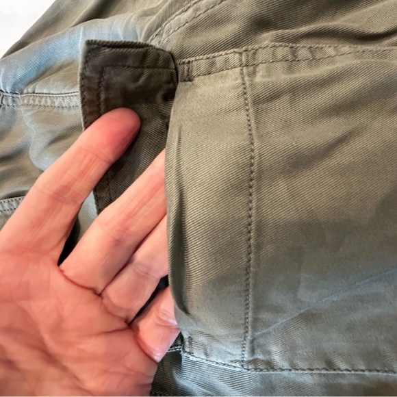 Nicole Miller Button Down Long Sleeve womens size XL Khaki - Picture 6 of 9